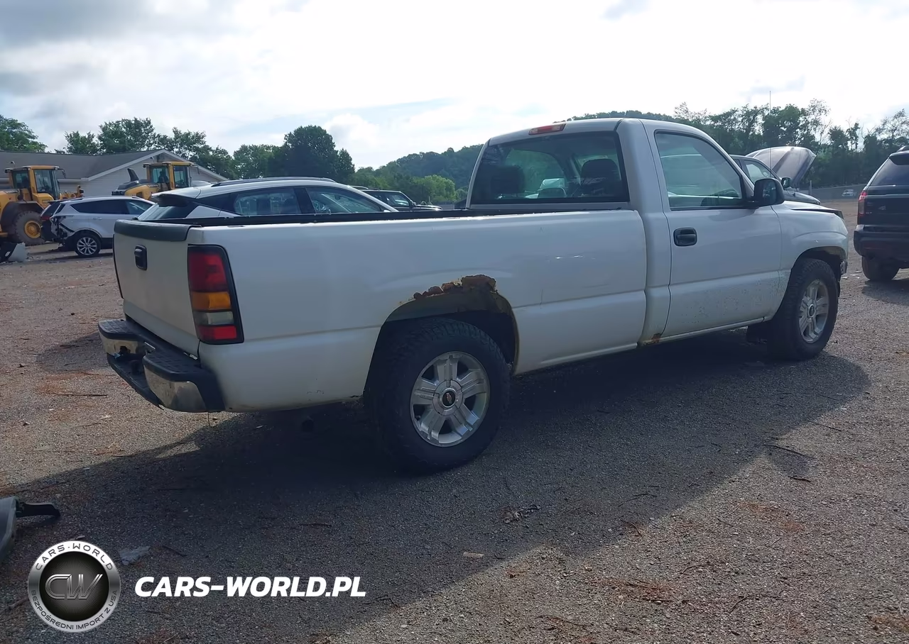 2007 GMC Sierra 1500 Classic Work Truck VIN:3GTEC14X97G199856 - 4