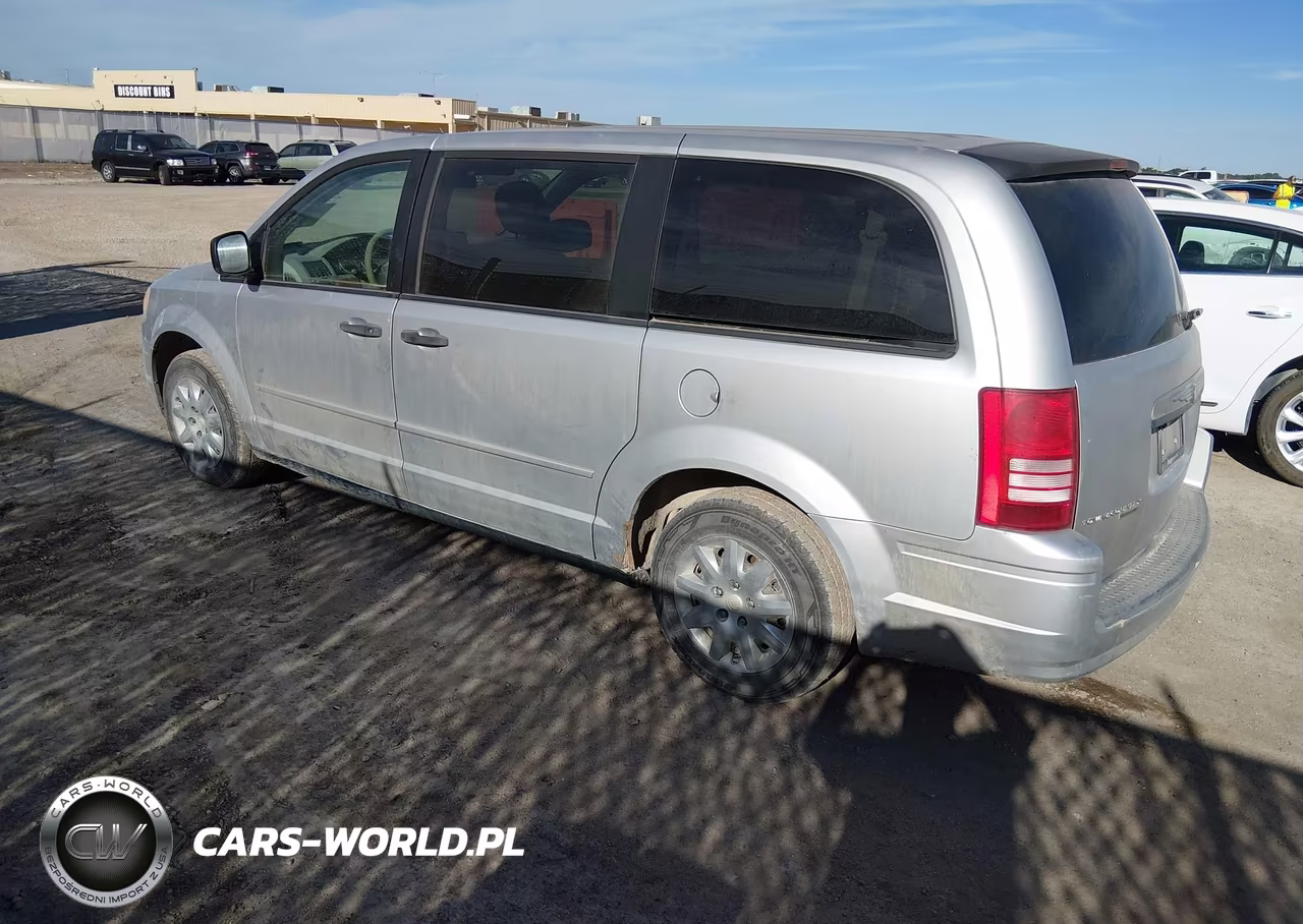 2008 Chrysler Town & Country Lx VIN:2A8HR44H78R674964 - 3