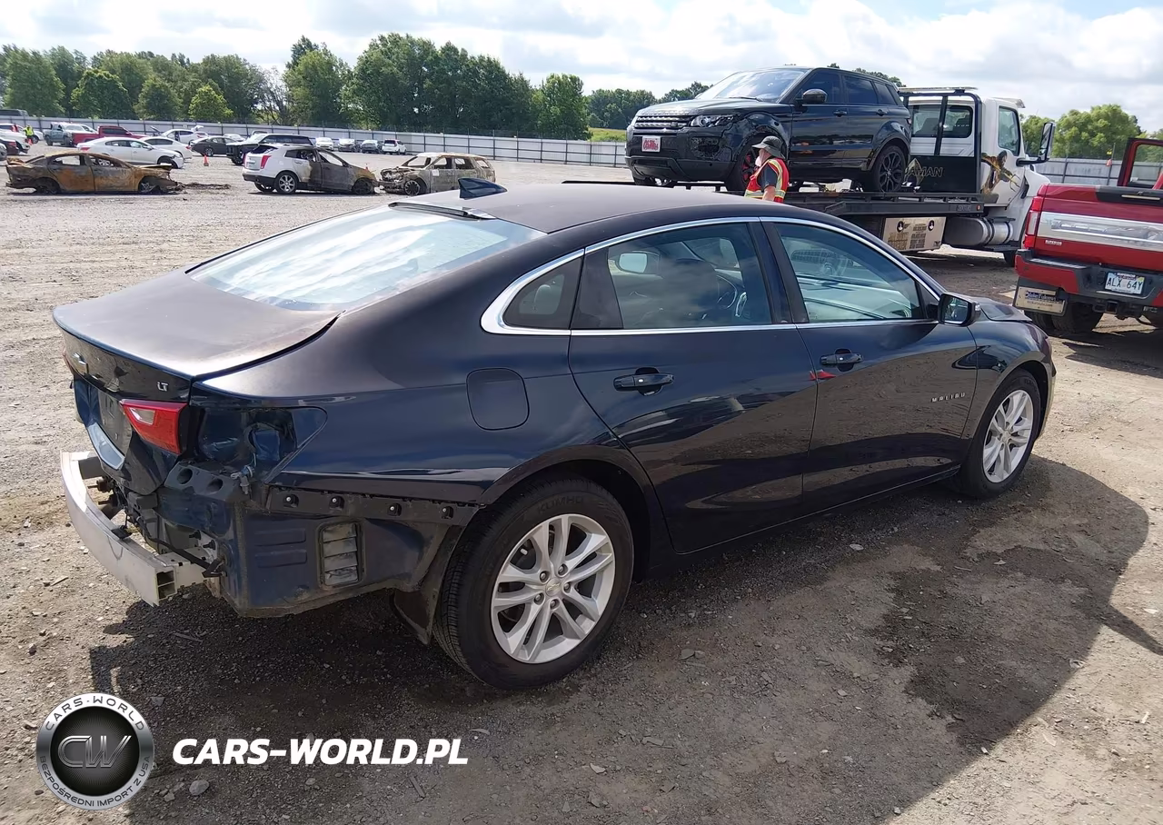 2018 Chevrolet Malibu Lt VIN:1G1ZD5ST3JF134685 - 4
