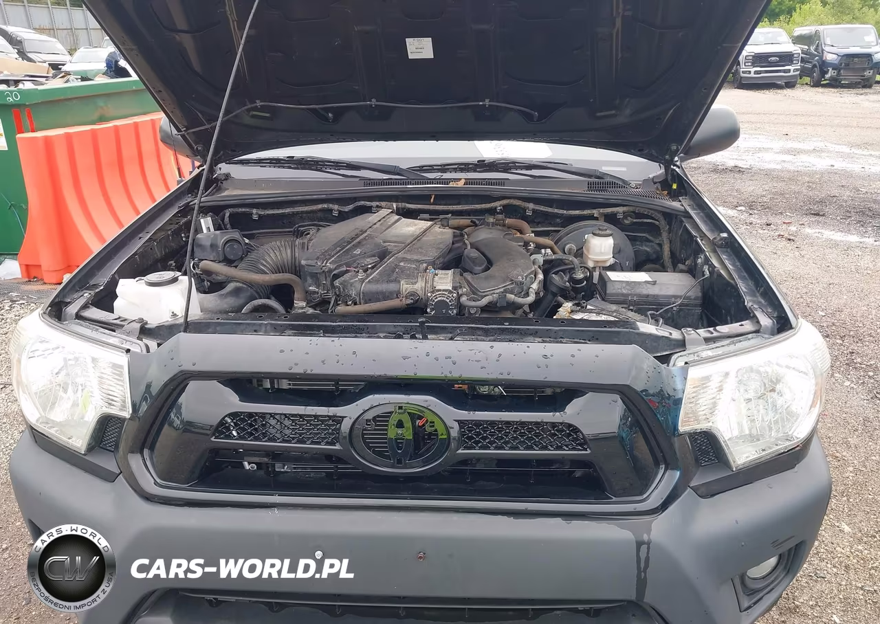 2013 Toyota Tacoma Base V6 VIN:5TFUU4EN0DX075893 - 10