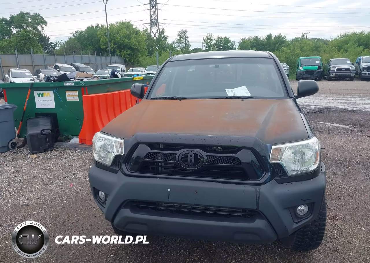 2013 Toyota Tacoma Base V6 VIN:5TFUU4EN0DX075893 - 12