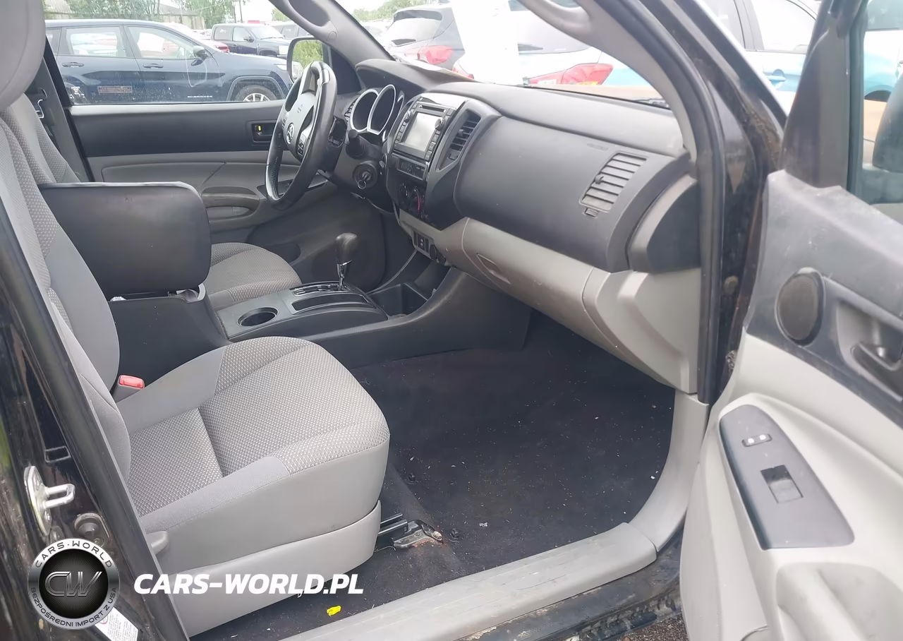 2013 Toyota Tacoma Base V6 VIN:5TFUU4EN0DX075893 - 5