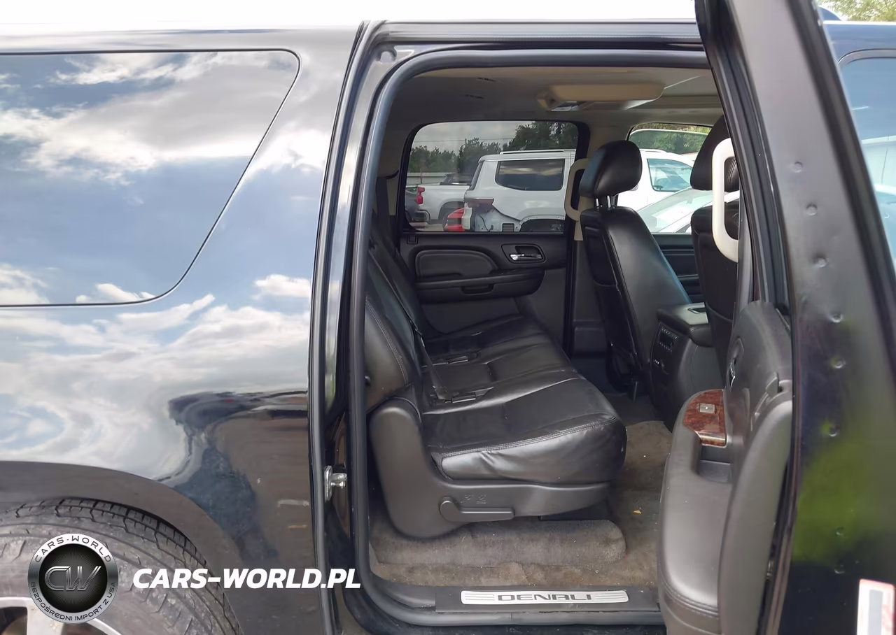 2010 GMC Yukon Xl 1500 Denali VIN:1GKUCMEFXAR177265 - 8