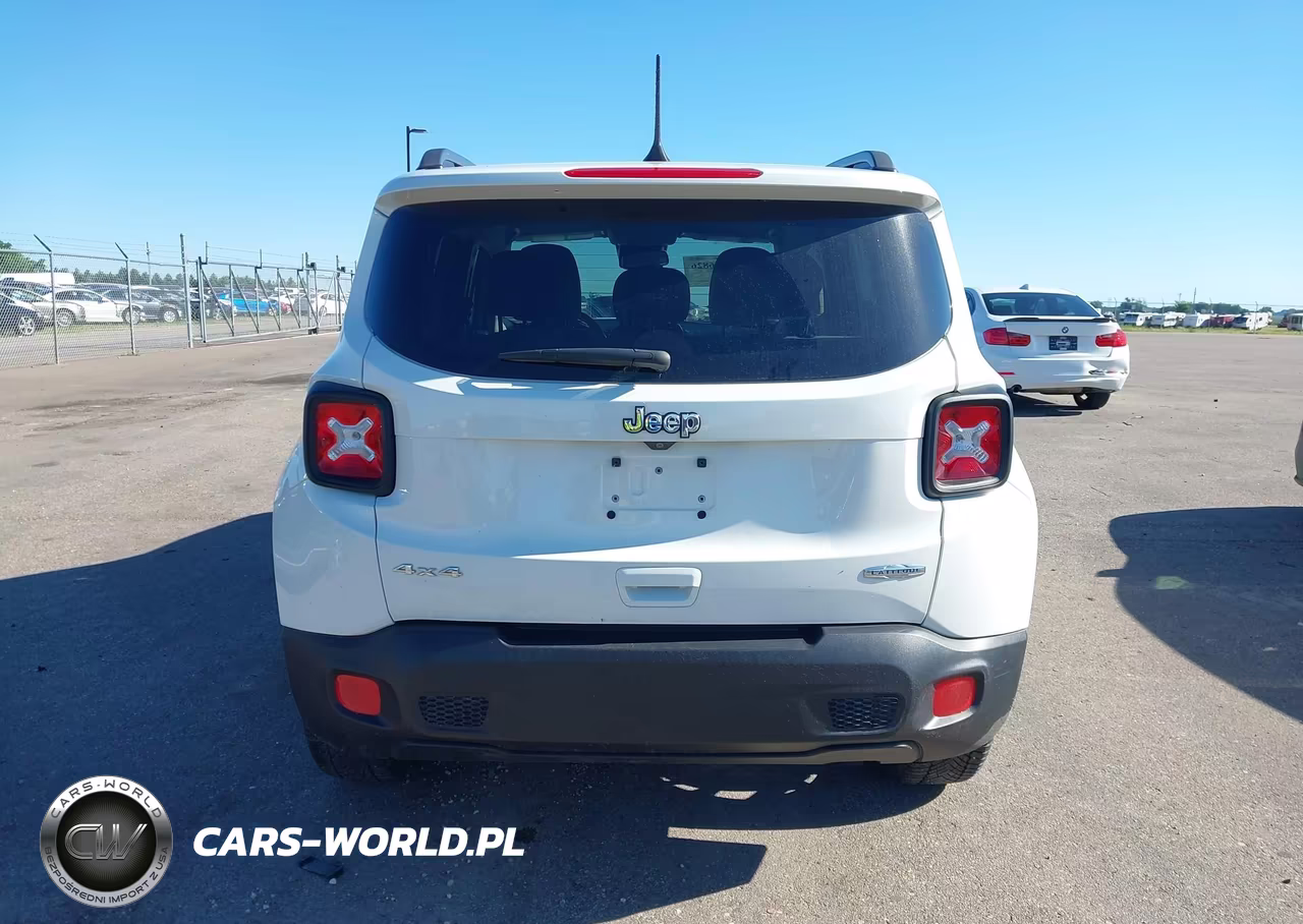 2018 Jeep Renegade Latitude 4X4 VIN:ZACCJBBB4JPH98308 - 16