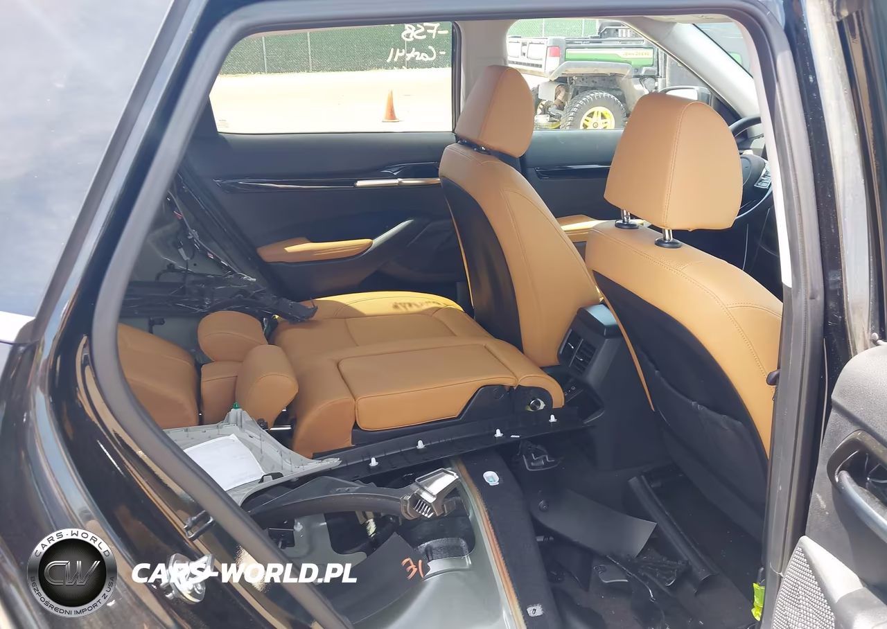 2025 Kia Seltos Ex VIN:KNDERCAA3S7678420 - 8