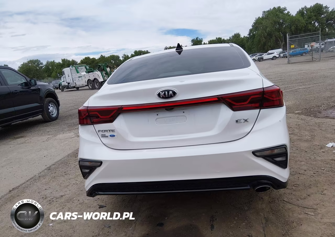 2021 Kia Forte Ex VIN:3KPF54AD2ME284006 - 16