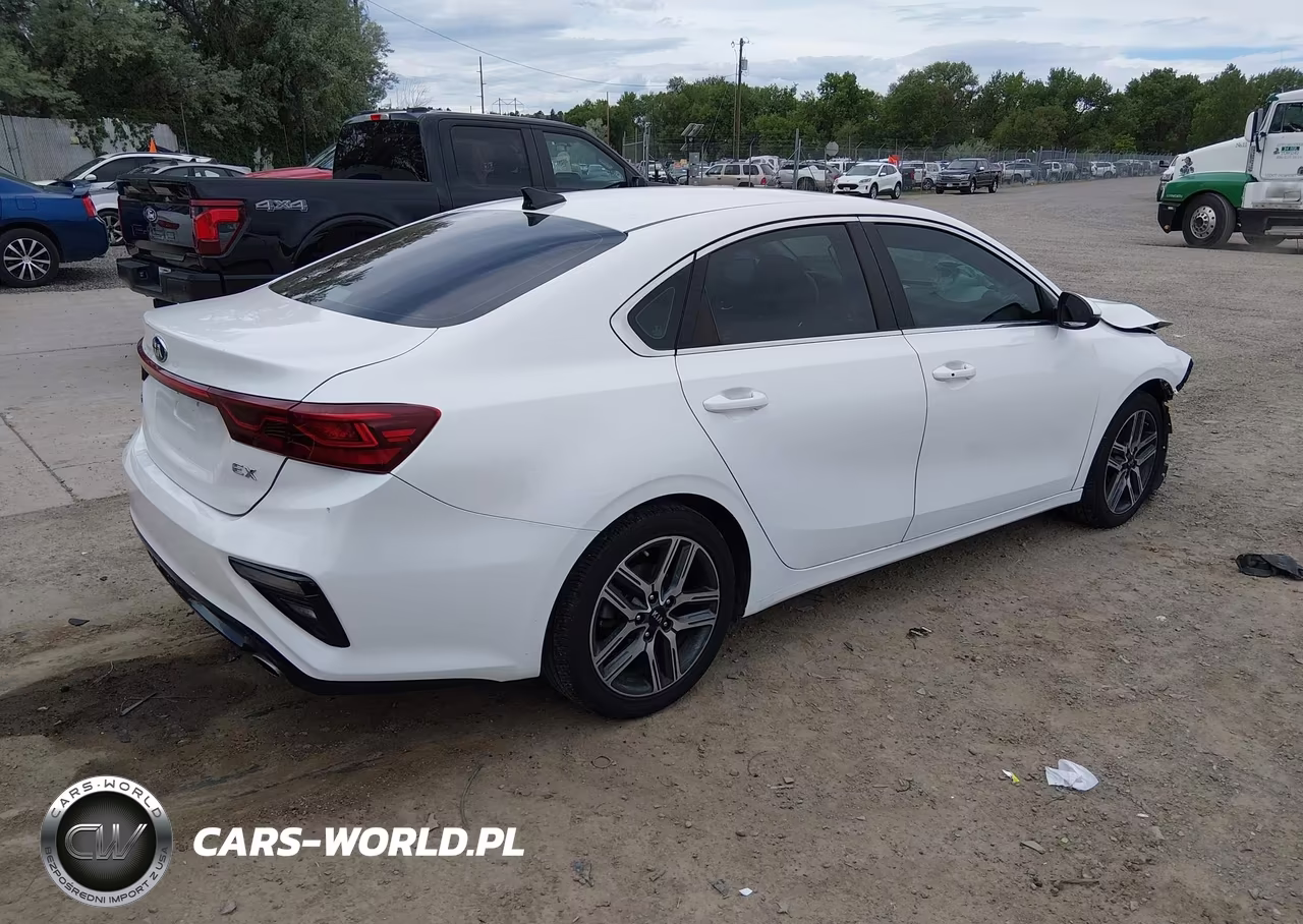 2021 Kia Forte Ex VIN:3KPF54AD2ME284006 - 4