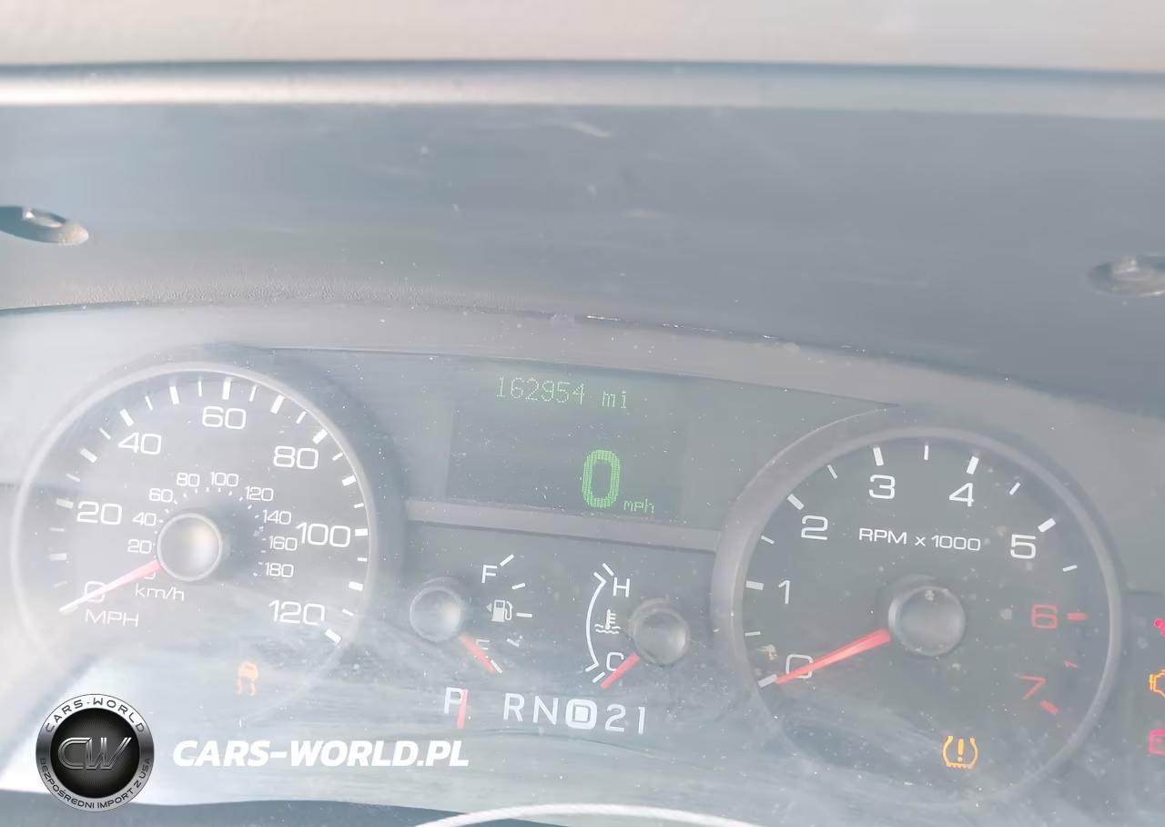 2008 Ford Crown Victoria Lx VIN:2FAFP74V98X127482 - 7