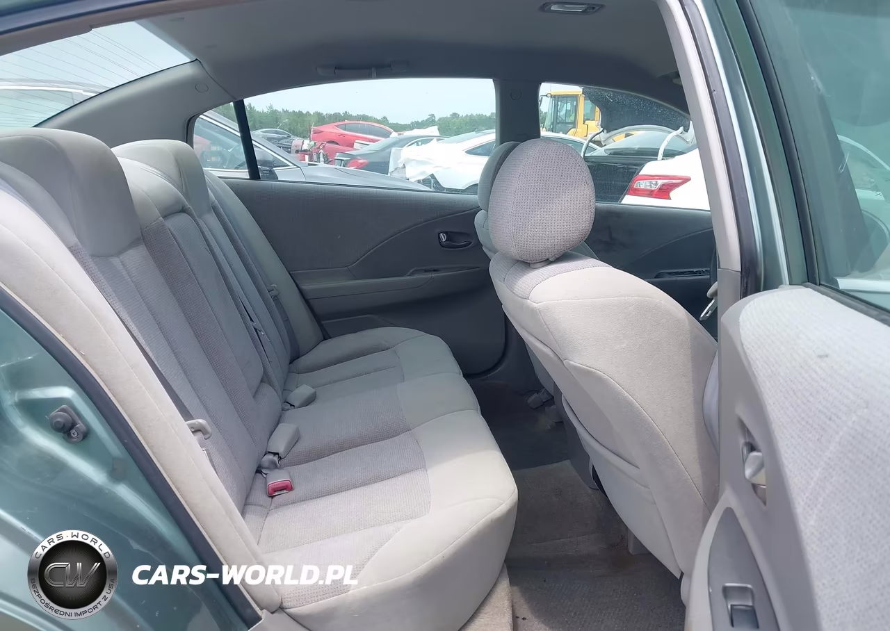 2002 Nissan Altima 2.5 S VIN:1N4AL11D52C703930 - 8