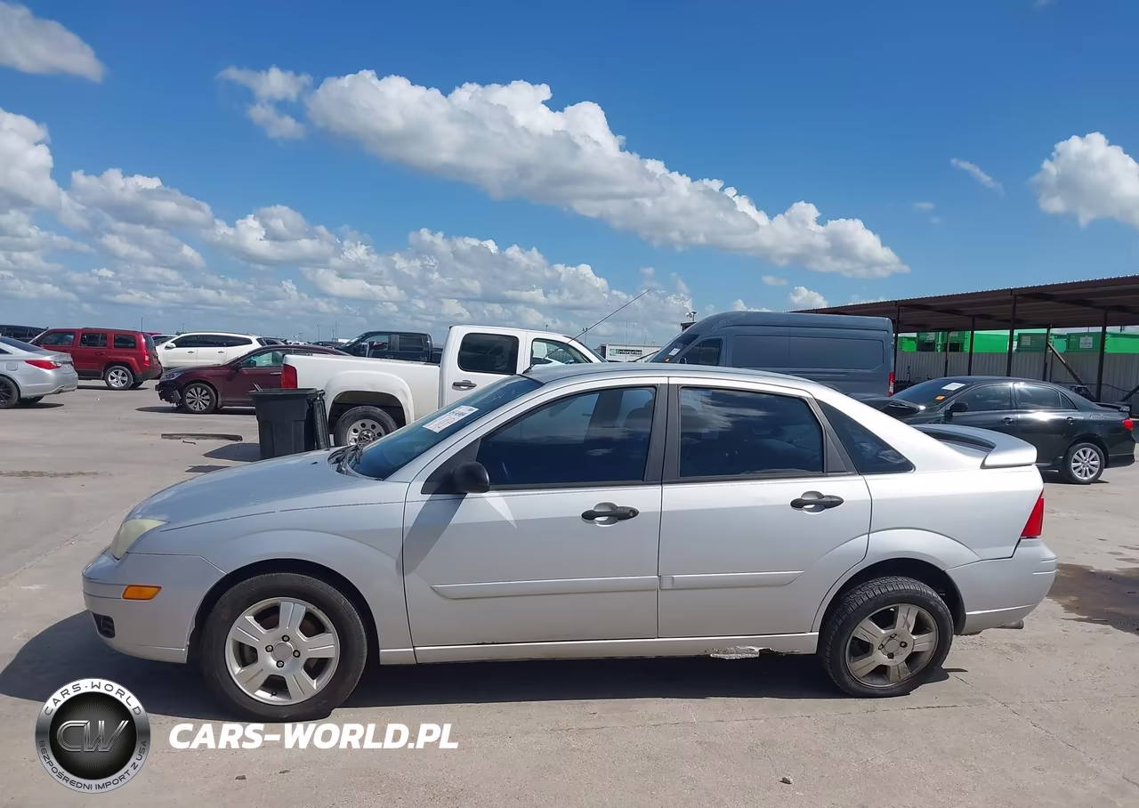 2005 Ford Focus Zx4 VIN:1FAFP34N55W298455 - 13