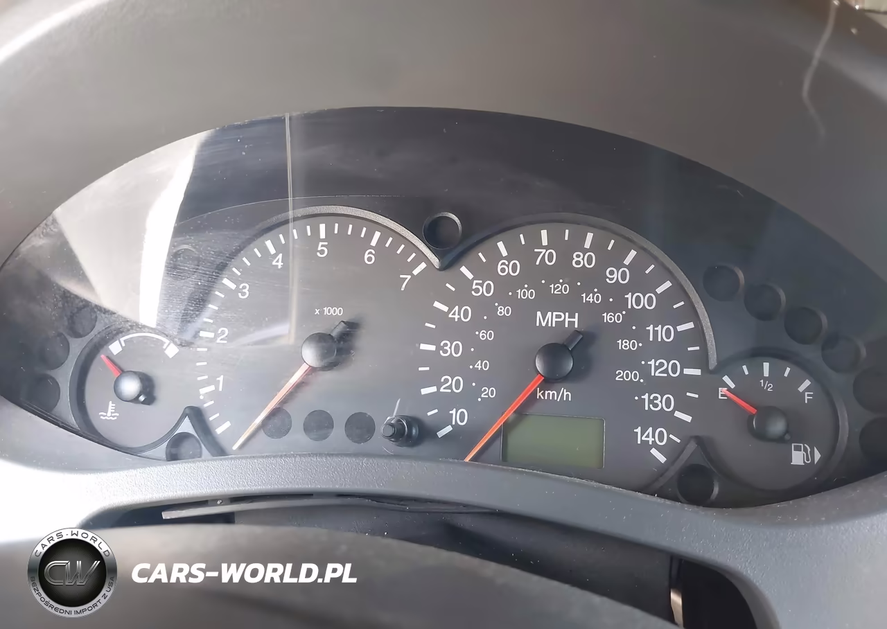 2005 Ford Focus Zx4 VIN:1FAFP34N55W298455 - 7