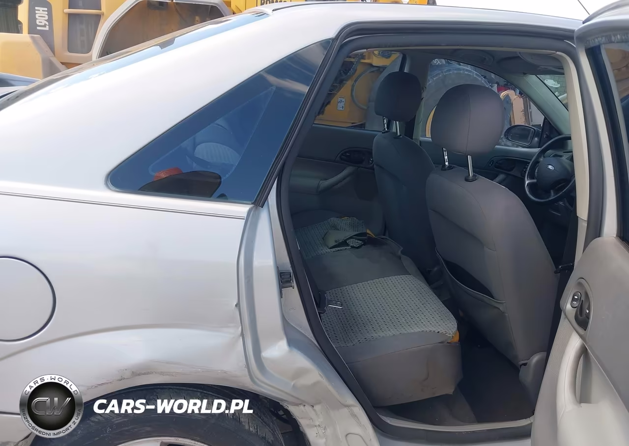 2005 Ford Focus Zx4 VIN:1FAFP34N55W298455 - 8