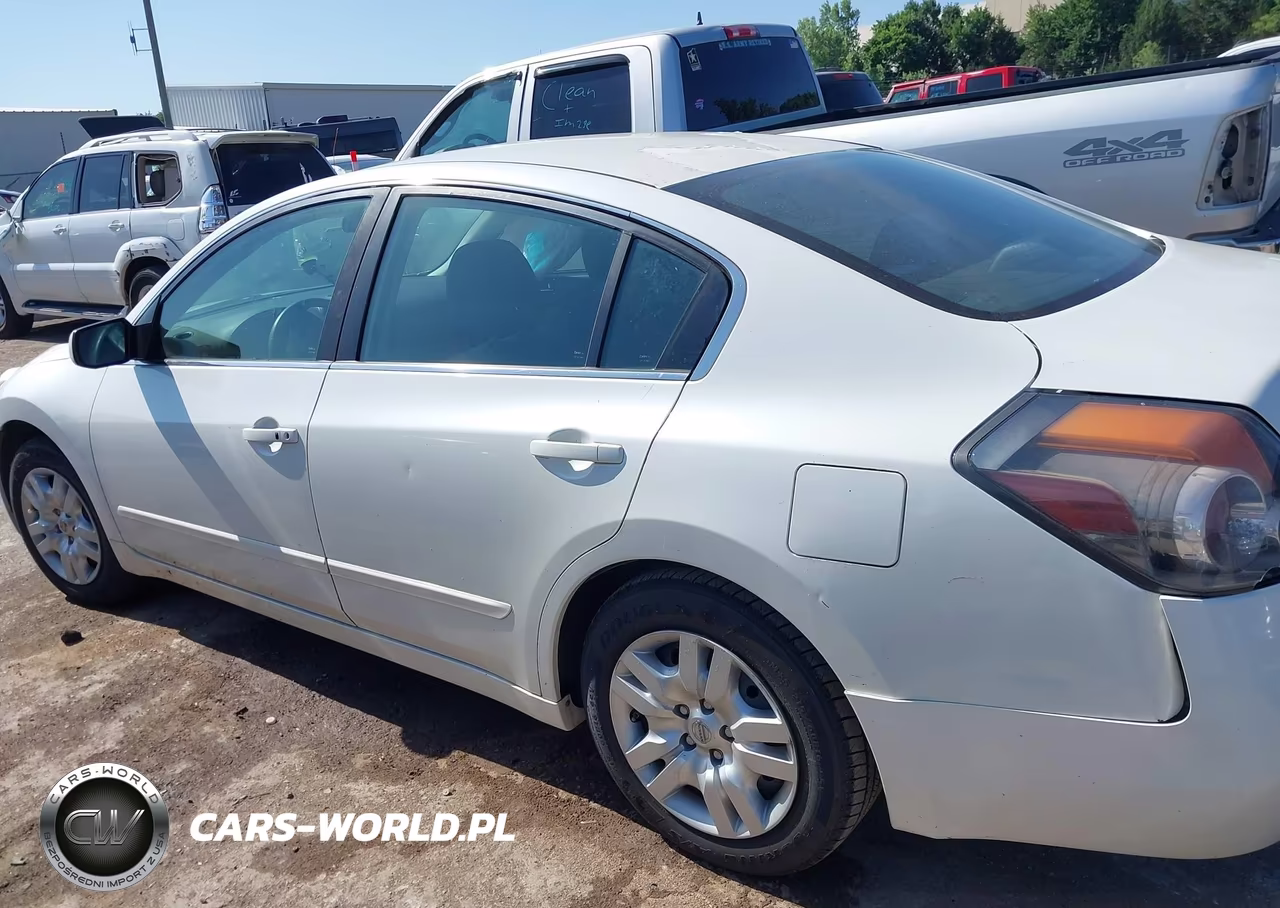 2011 Nissan Altima 2.5 S VIN:1N4AL2AP7BN464837 - 15