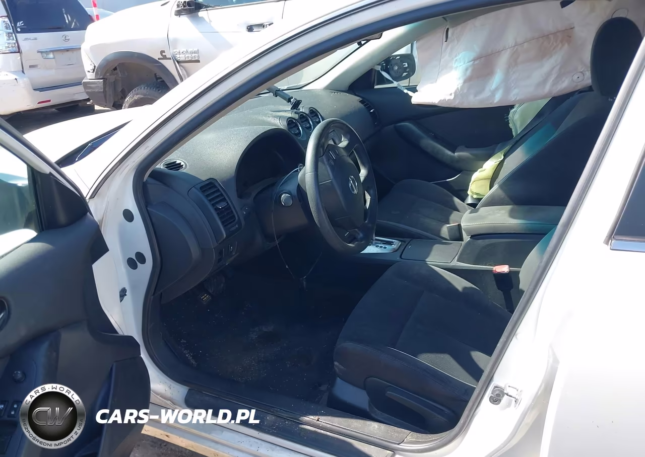 2011 Nissan Altima 2.5 S VIN:1N4AL2AP7BN464837 - 5