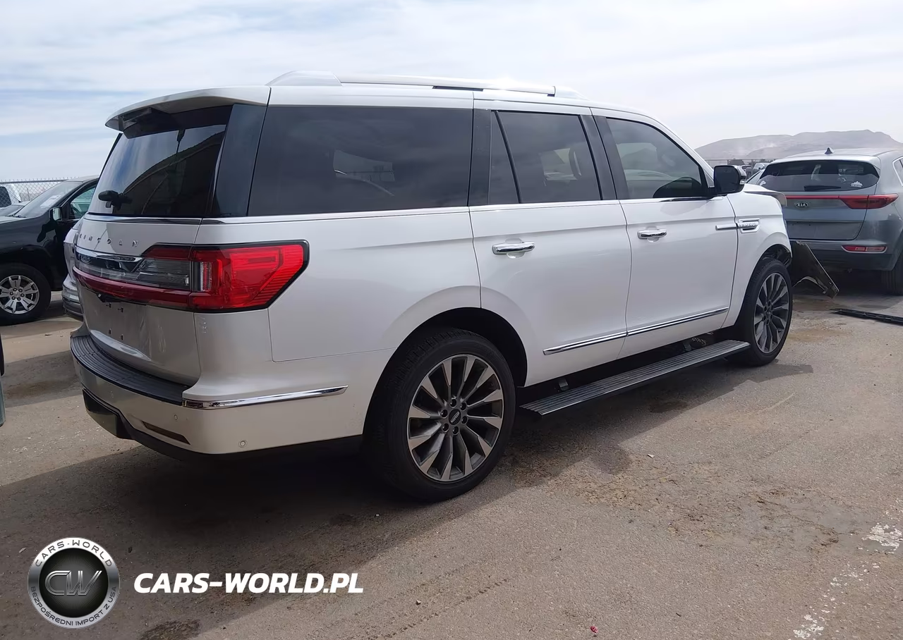 2019 Lincoln Navigator Select VIN:5LMJJ2HT9KEL16362 - 4