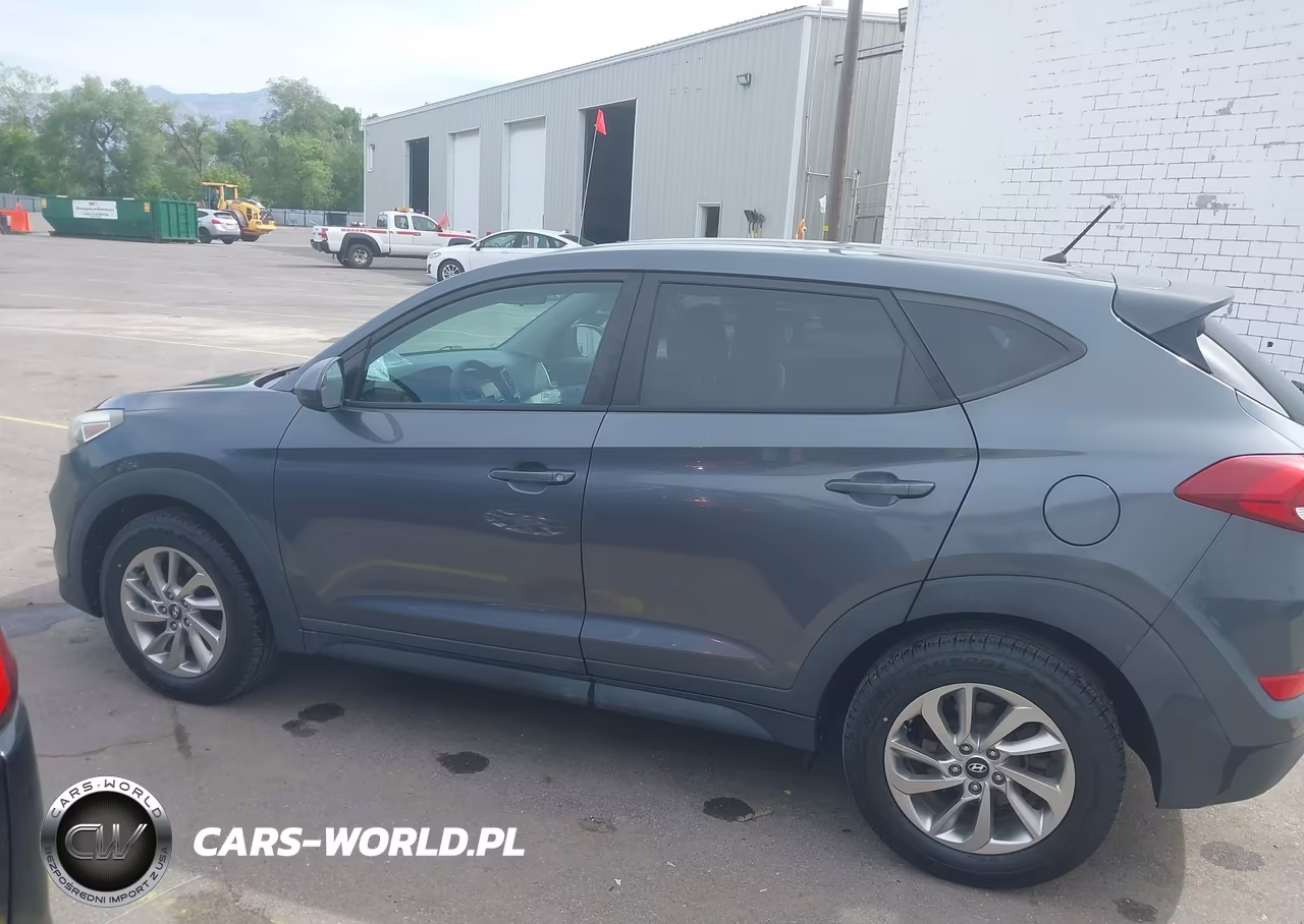 2018 Hyundai Tucson Se VIN:KM8J23A41JU655226 - 16