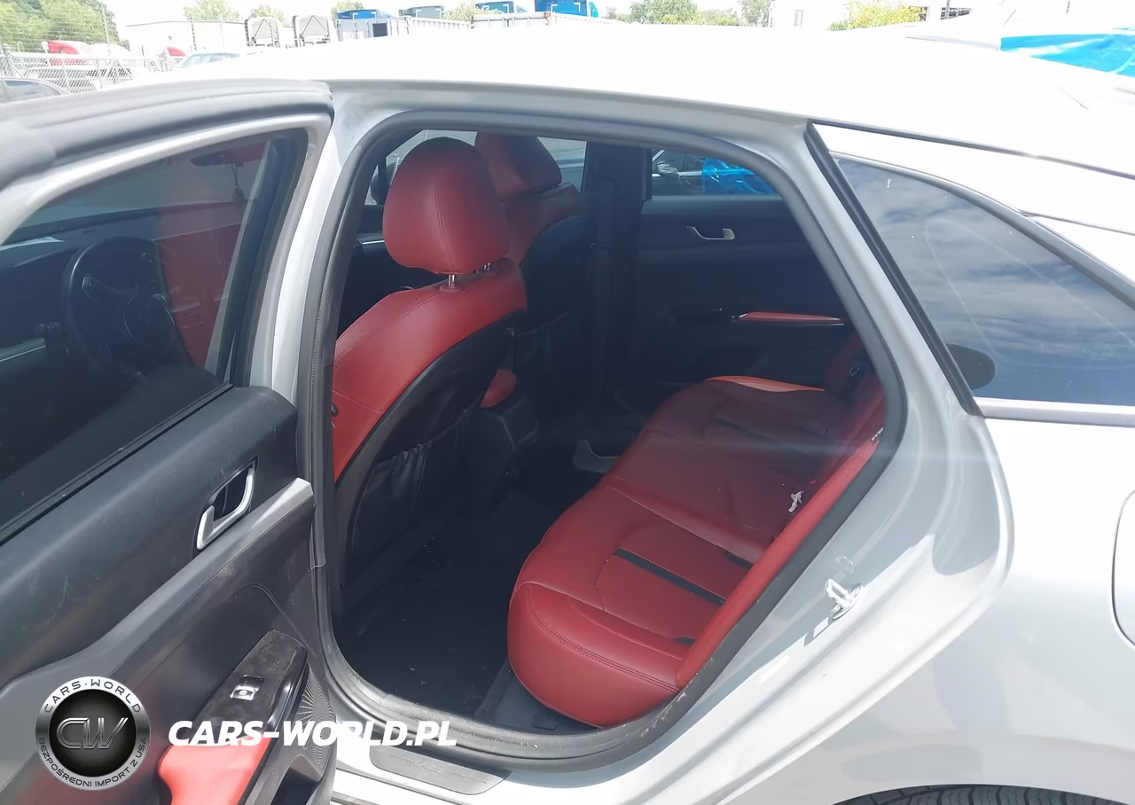 2024 Kia K5 Gt-Line VIN:5XXG64J20RG230914 - 8