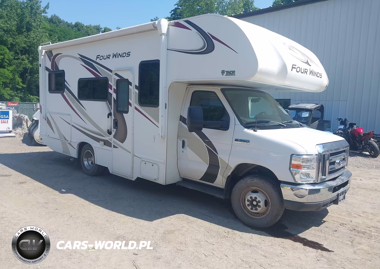 2019 Ford E-350 Cutaway