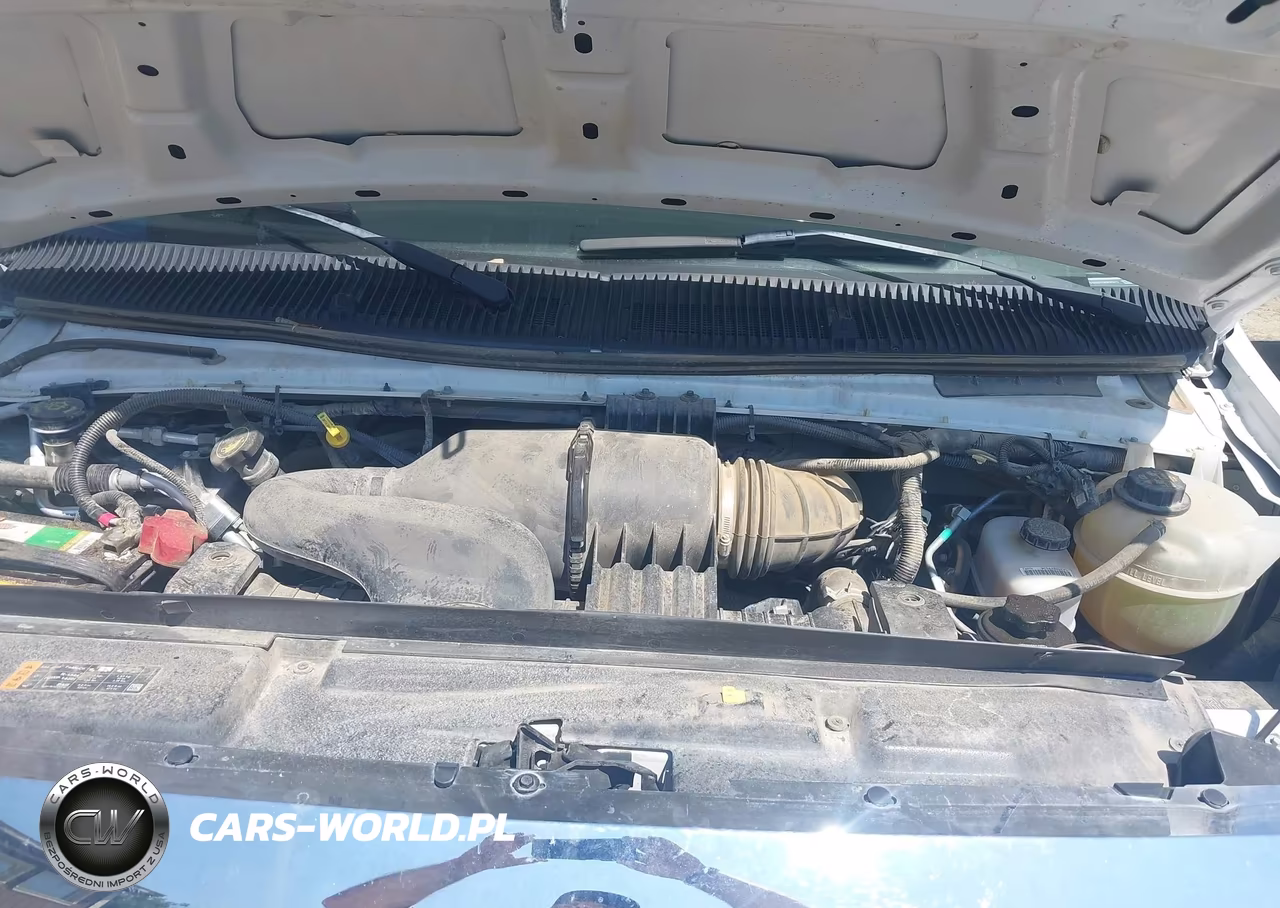 2019 Ford E-350 Cutaway VIN:1FDWE3FS1KDC25217 - 10