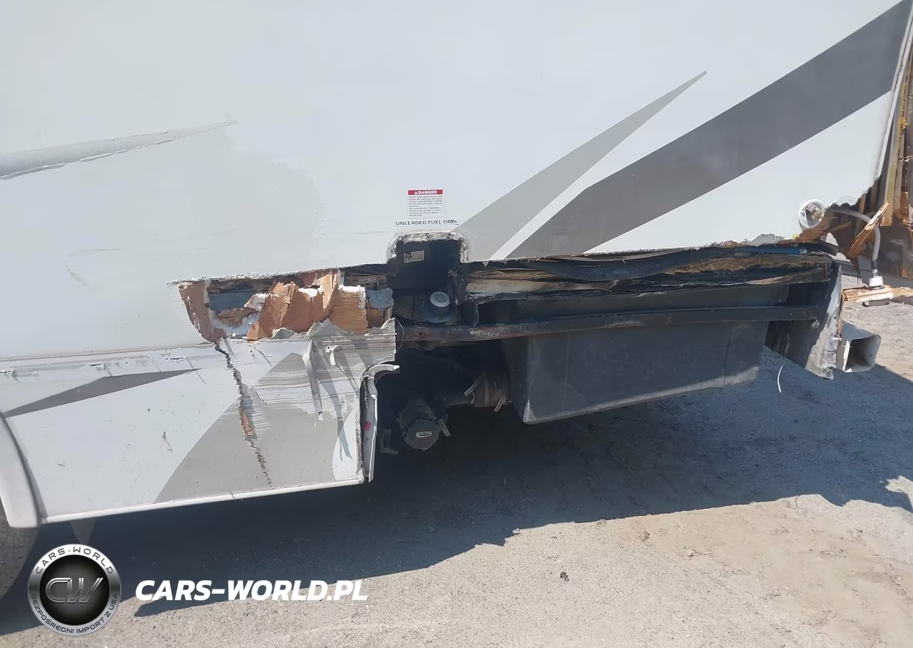 2019 Ford E-350 Cutaway VIN:1FDWE3FS1KDC25217 - 13