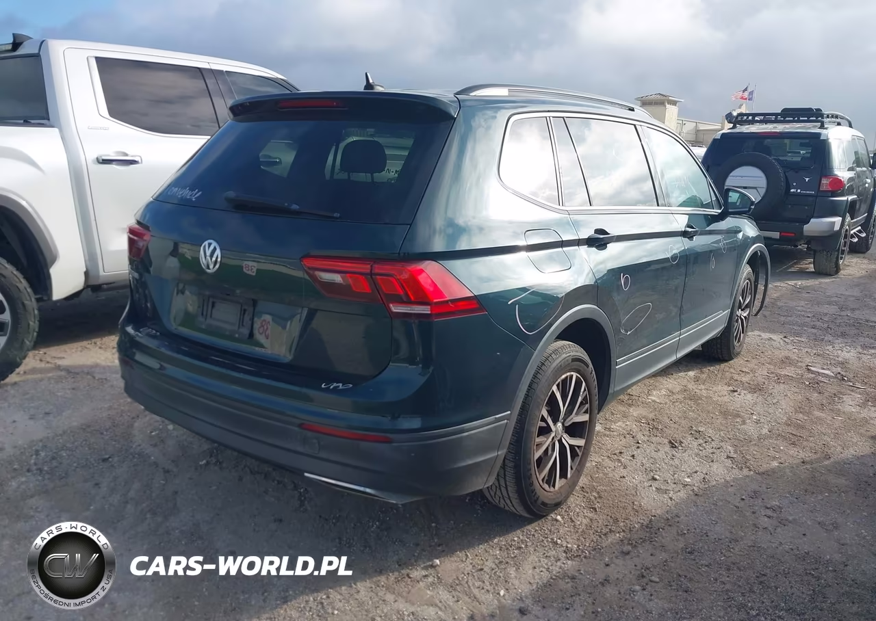 2019 Volkswagen Tiguan 2.0T Se-2.0T Sel-2.0T Sel R-Line-2.0T Sel R-Line Black VIN:3VV3B7AX7KM130905 - 4
