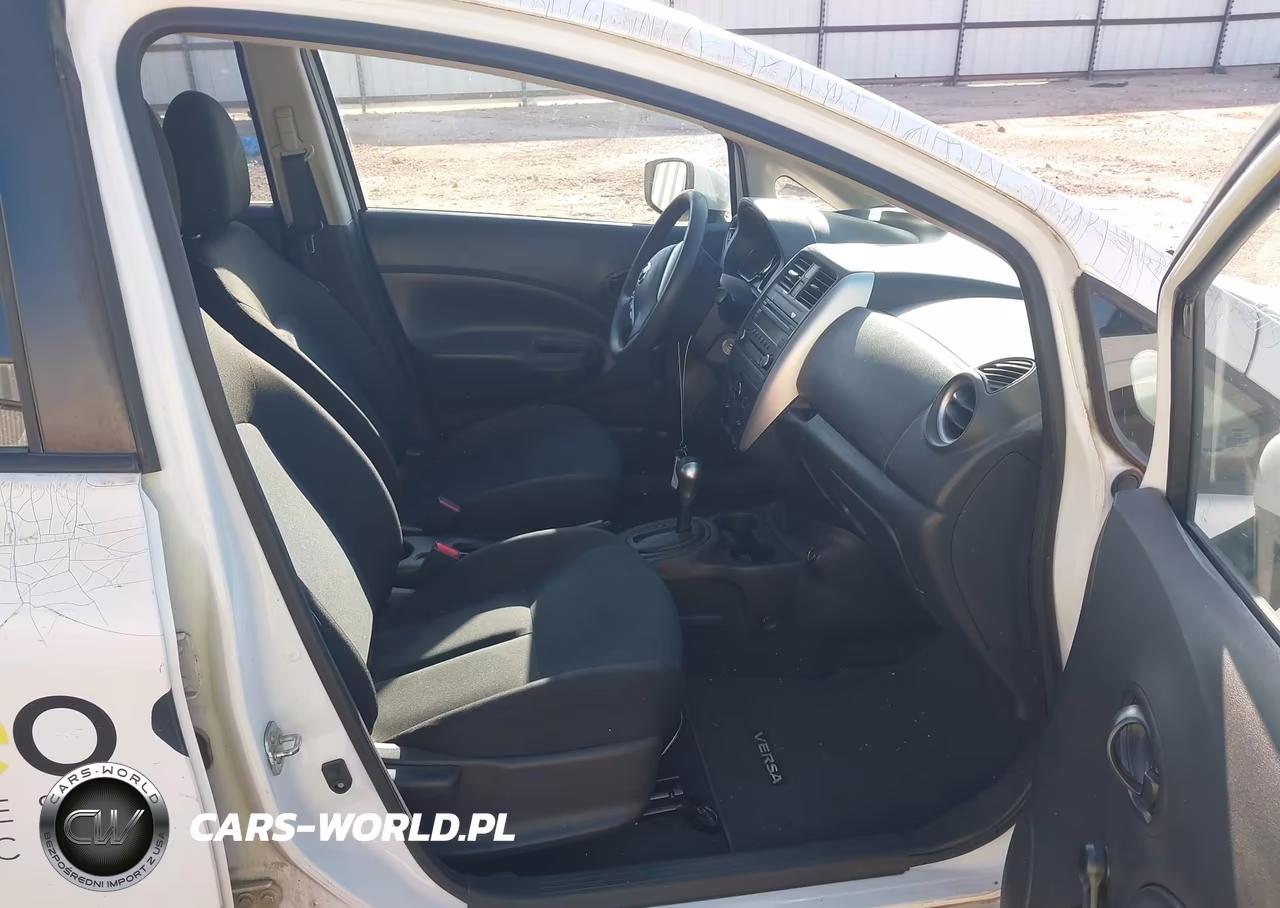 2017 Nissan Versa Note S Plus VIN:3N1CE2CP6HL378263 - 5