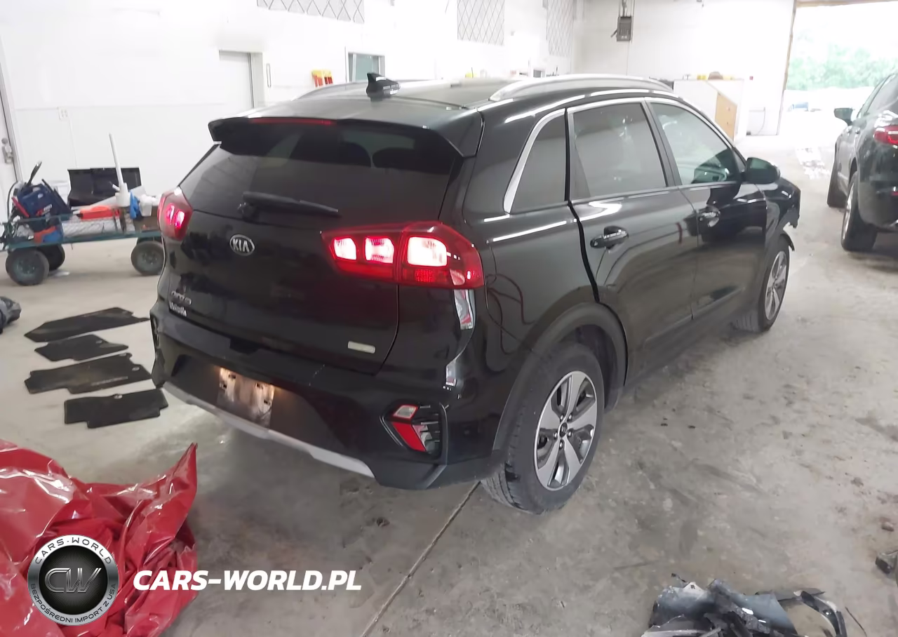 2020 Kia Niro Lx VIN:KNDCB3LC9L5370577 - 4