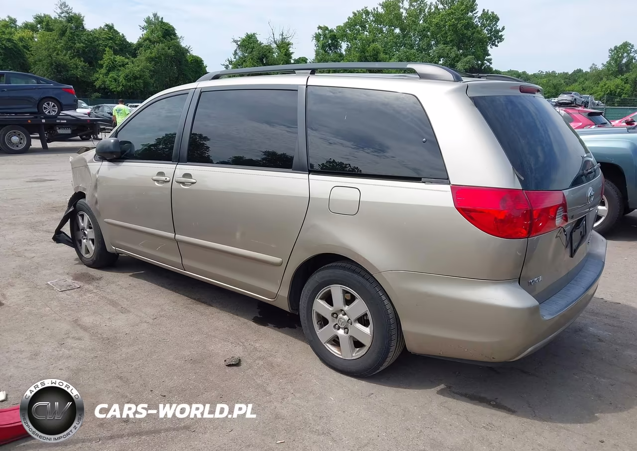 2006 Toyota Sienna Le VIN:5TDZA23CX6S463999 - 3