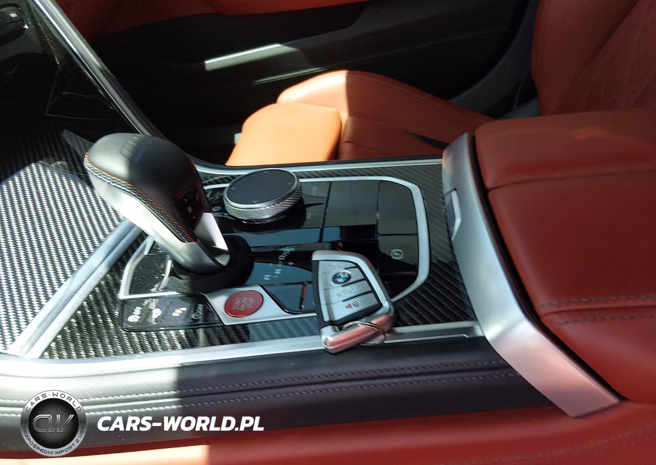 2025 BMW M8 Gran Coupe Competition VIN:WBSGV0C09SCS48575 - 11