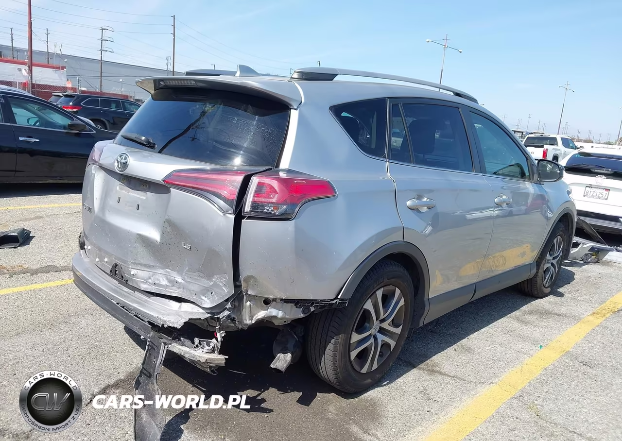 2018 Toyota Rav4 Le VIN:JTMZFREV3JJ158505 - 6