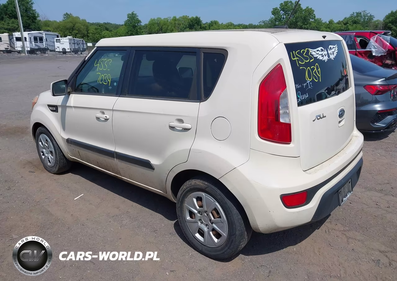 2012 Kia Soul VIN:KNDJT2A59C7387340 - 3
