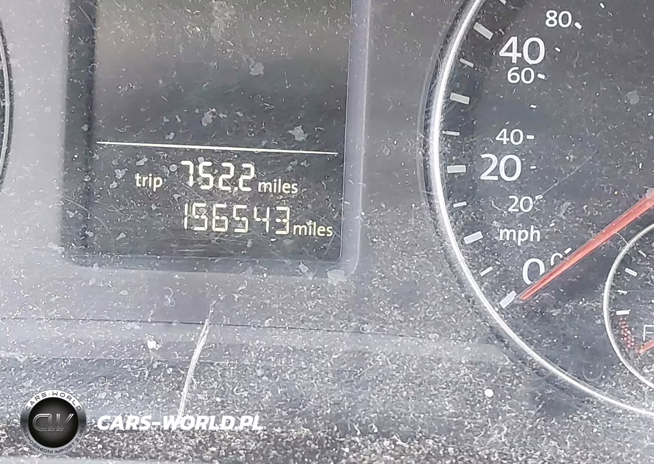 2013 Volkswagen Passat 2.5L S VIN:1VWAP7A34DC121519 - 15