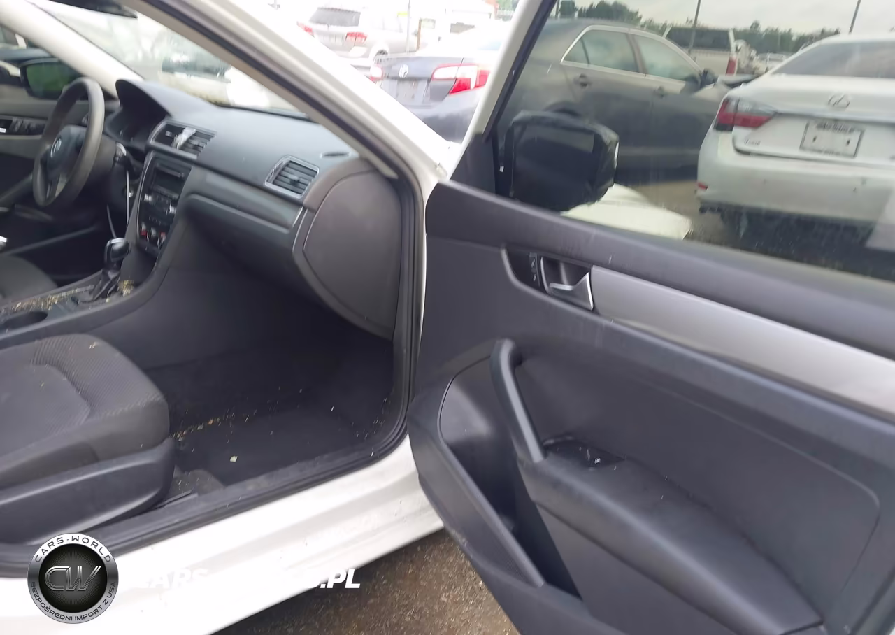 2013 Volkswagen Passat 2.5L S VIN:1VWAP7A34DC121519 - 5
