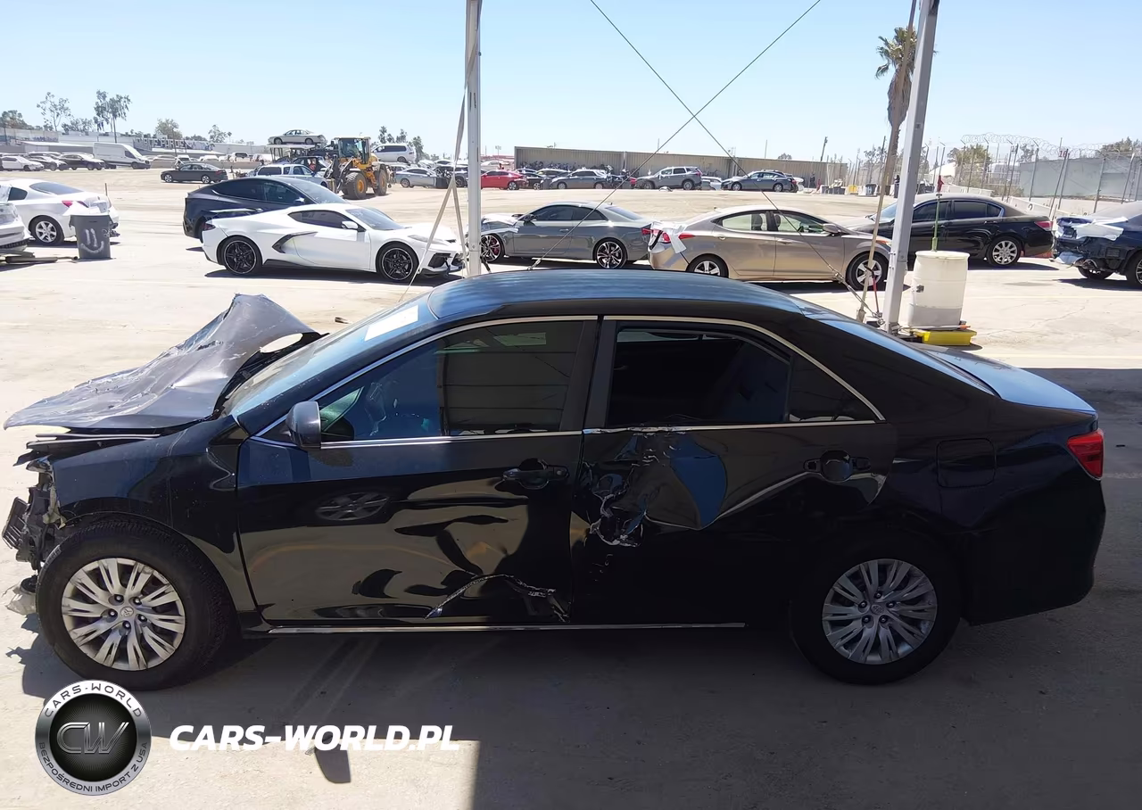 2013 Toyota Camry Le VIN:4T4BF1FK9DR287781 - 17