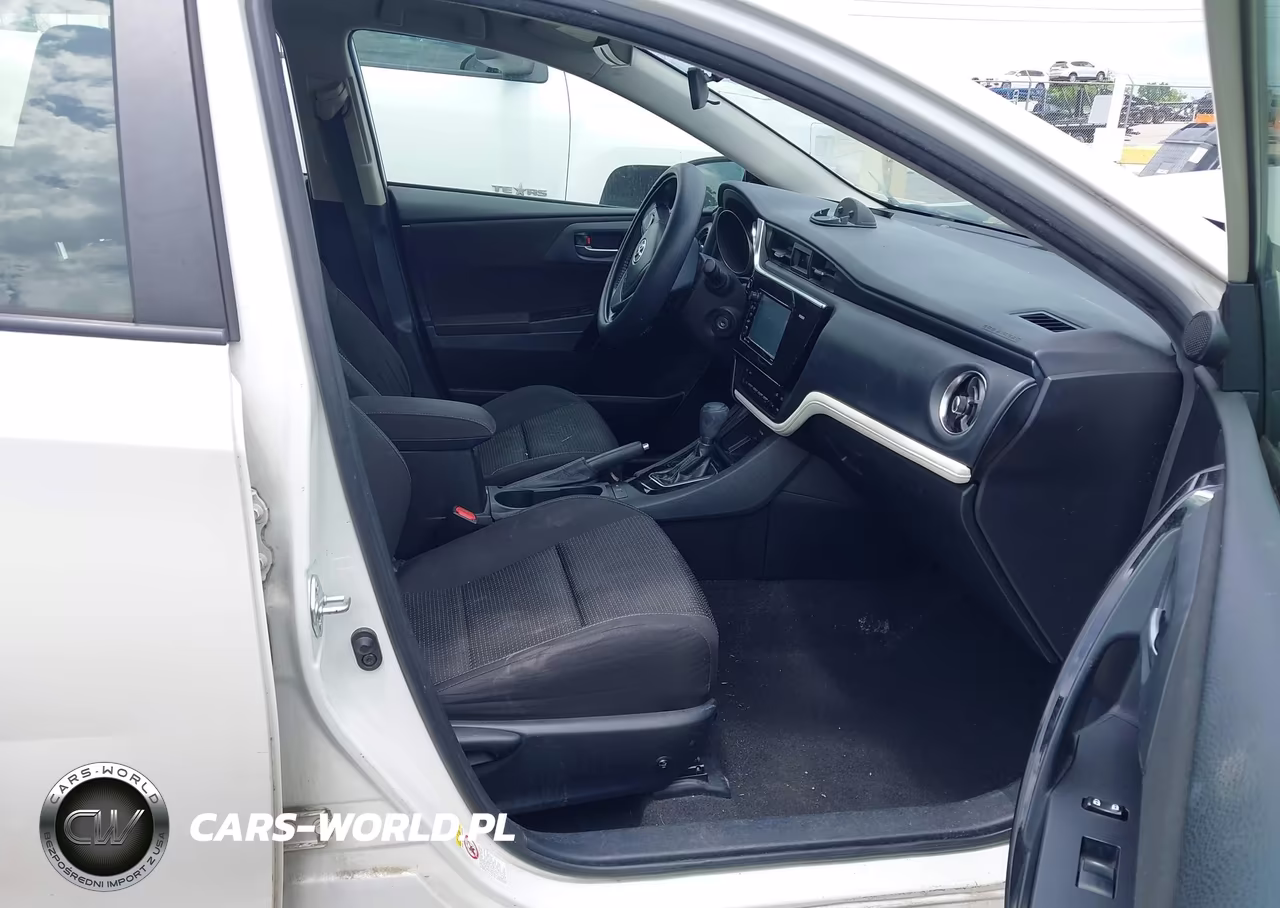 2017 Toyota Corolla Im VIN:JTNKARJE1HJ533352 - 5