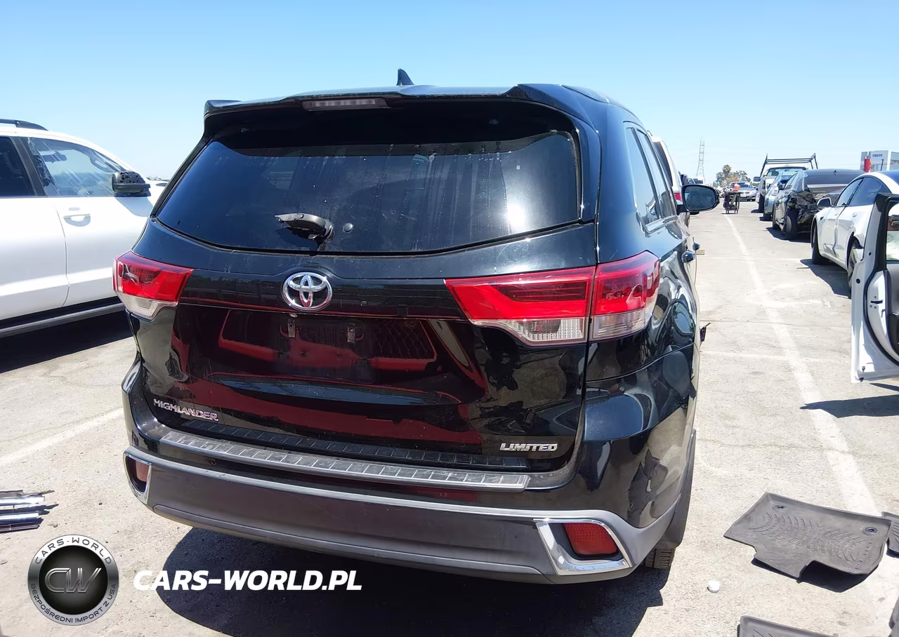2017 Toyota Highlander Limited Platinum VIN:5TDYZRFH0HS229717 - 16