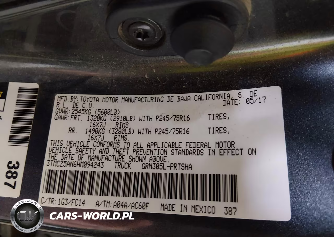 2017 Toyota Tacoma Sr5 V6 VIN:3TMCZ5AN6HM094243 - 9