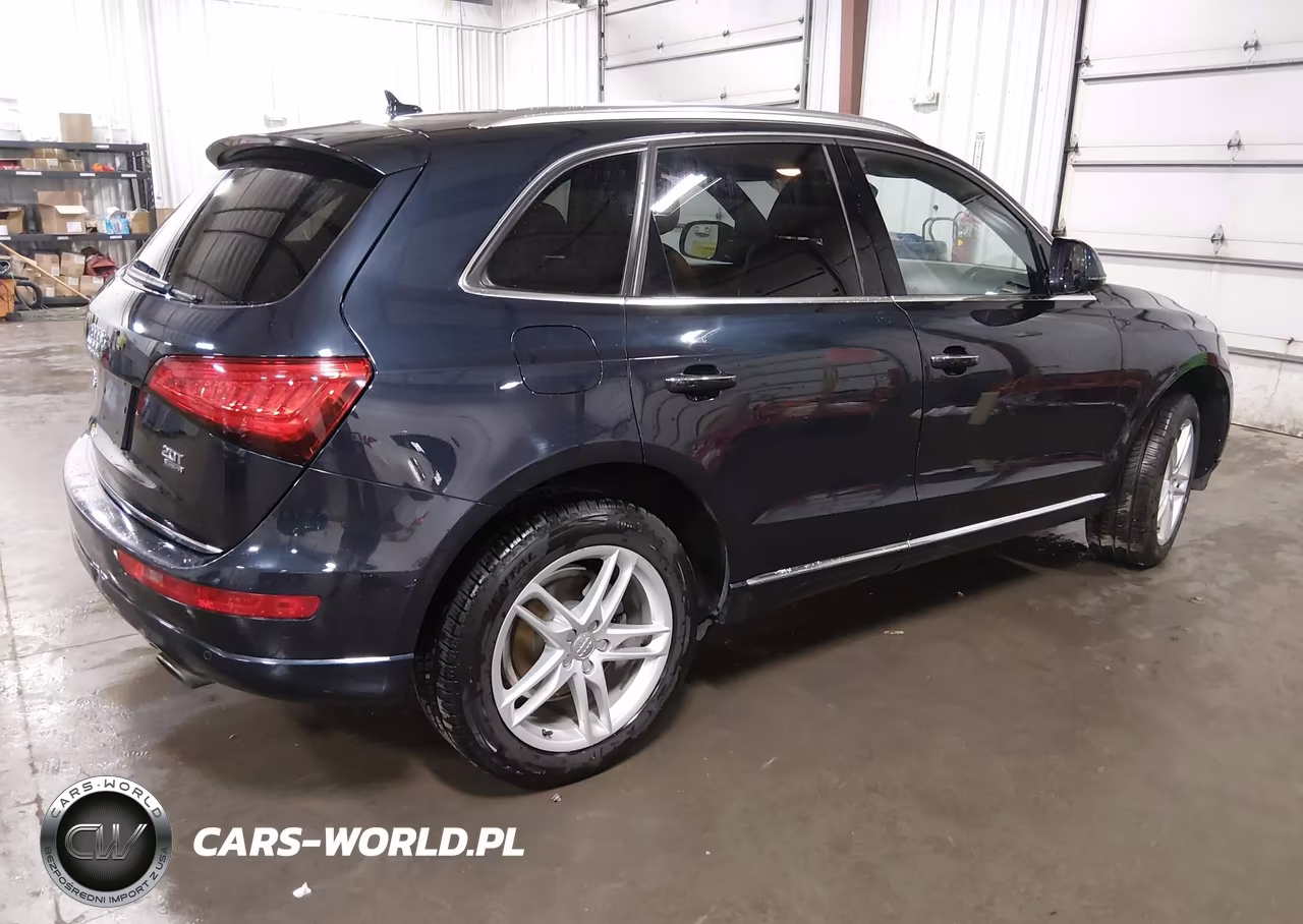 2017 Audi Q5 2.0T Premium VIN:WA1C2AFP9HA066290 - 4
