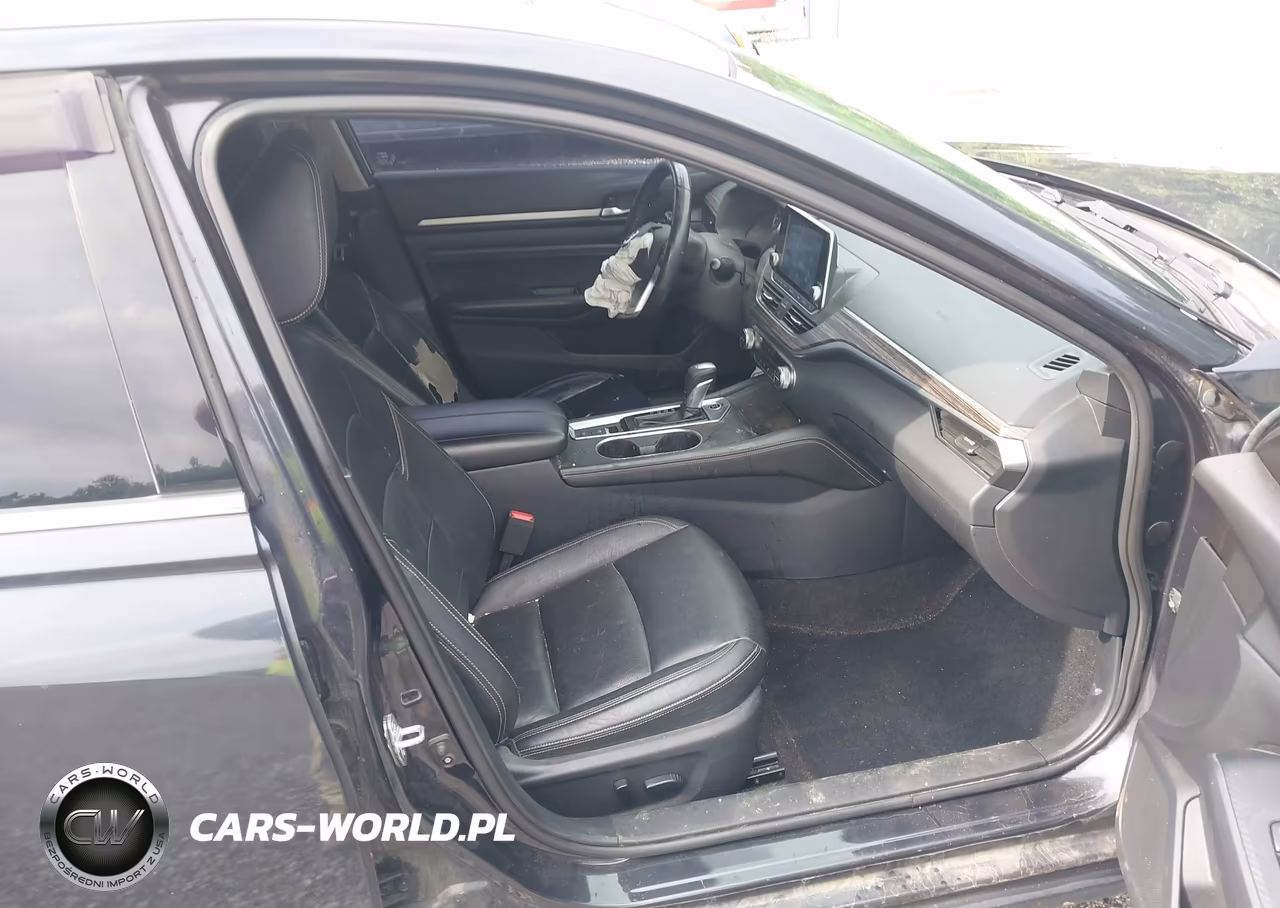 2019 Nissan Altima 2.5 Platinum VIN:1N4BL4FV4KC107036 - 5
