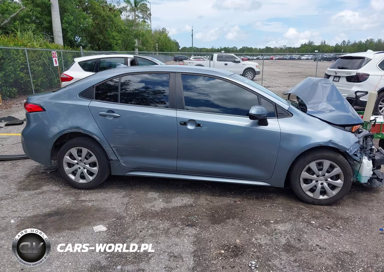 2020 Toyota Corolla Le VIN:5YFEPRAE7LP038044 - 13