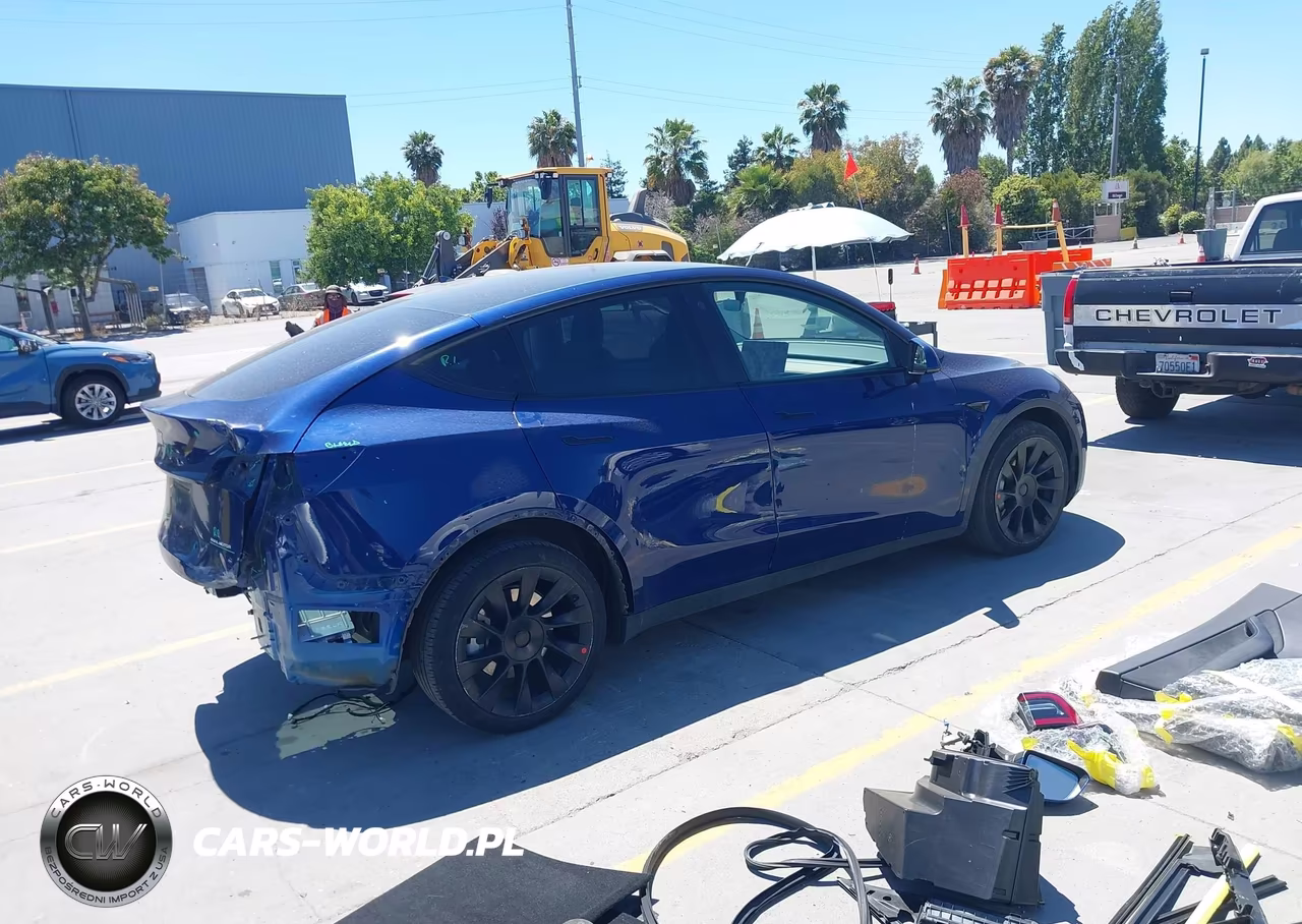 2021 Tesla Model Y Long Range Dual Motor All-Wheel Drive VIN:5YJYGDEE1MF294624 - 4