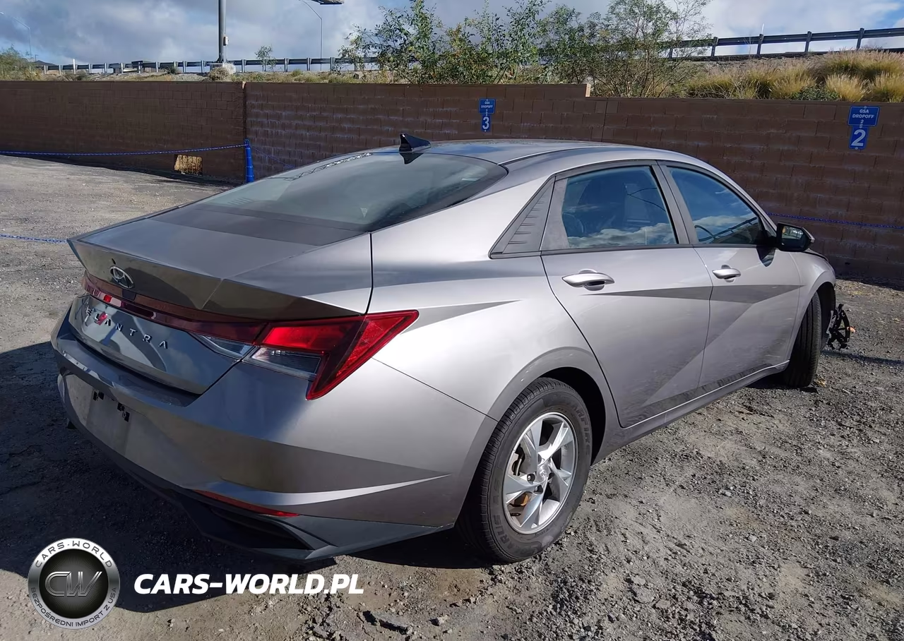 2023 Hyundai Elantra Se VIN:KMHLL4AG3PU627085 - 4