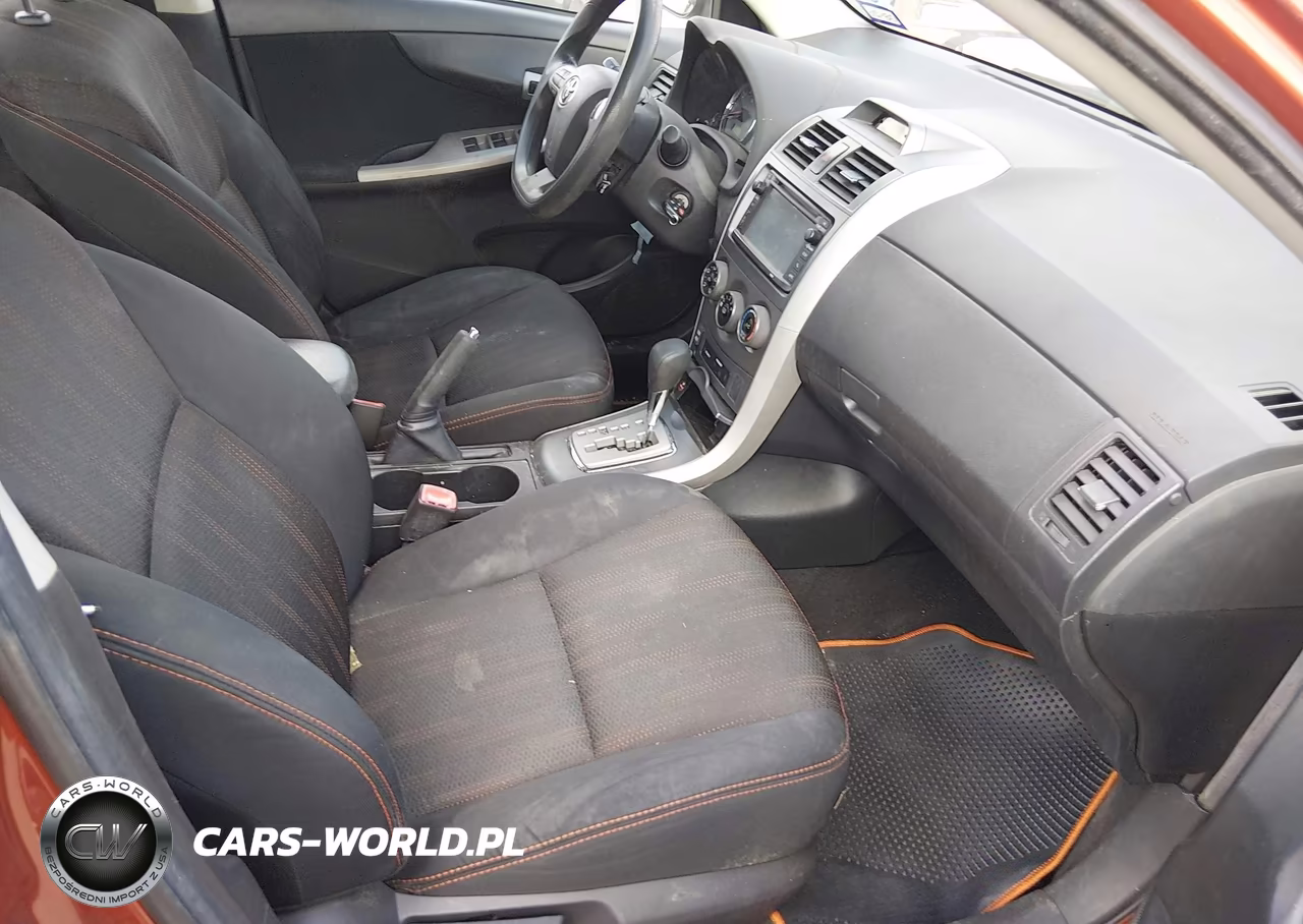 2013 Toyota Corolla S Special Edition VIN:2T1BU4EE7DC065562 - 5