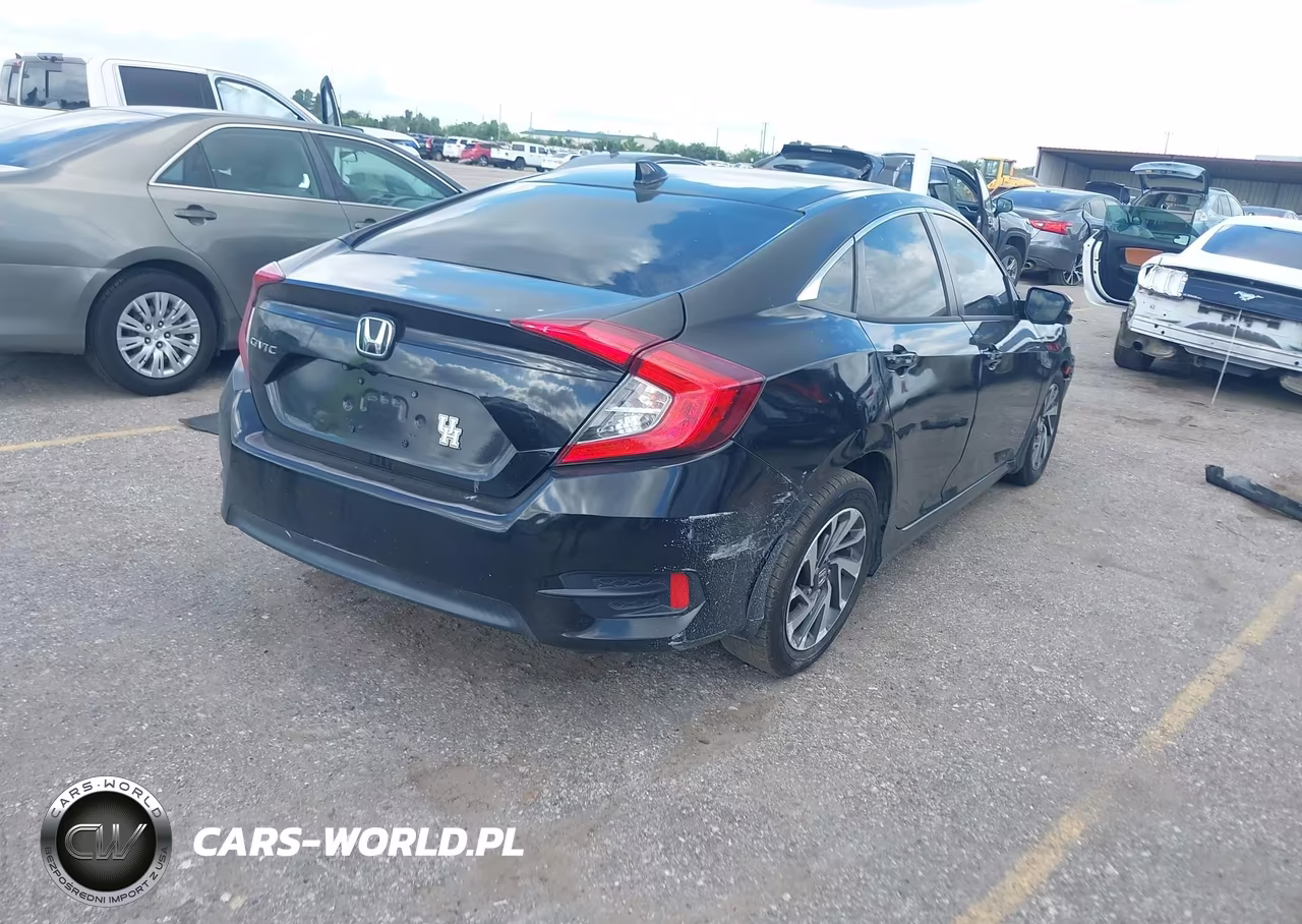 2018 Honda Civic Ex VIN:2HGFC2F7XJH562682 - 4