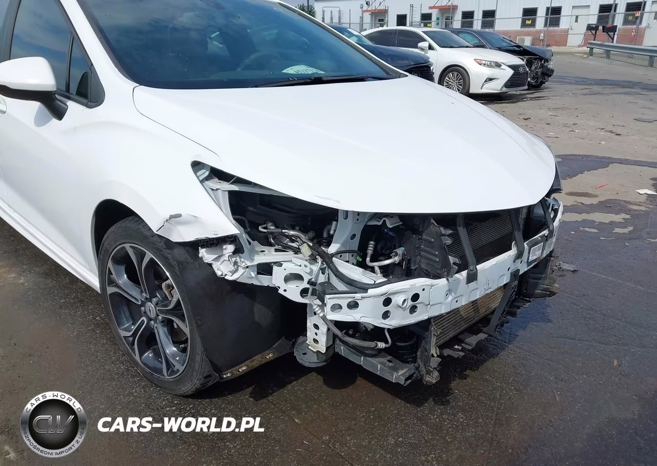 2019 Chevrolet Cruze Lt VIN:1G1BE5SM0K7138342 - 6