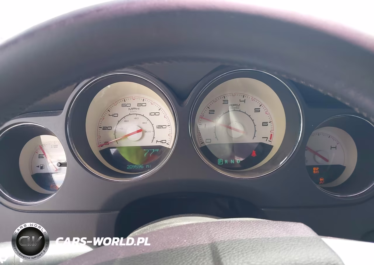2011 Dodge Challenger VIN:2B3CJ4DG5BH596568 - 7