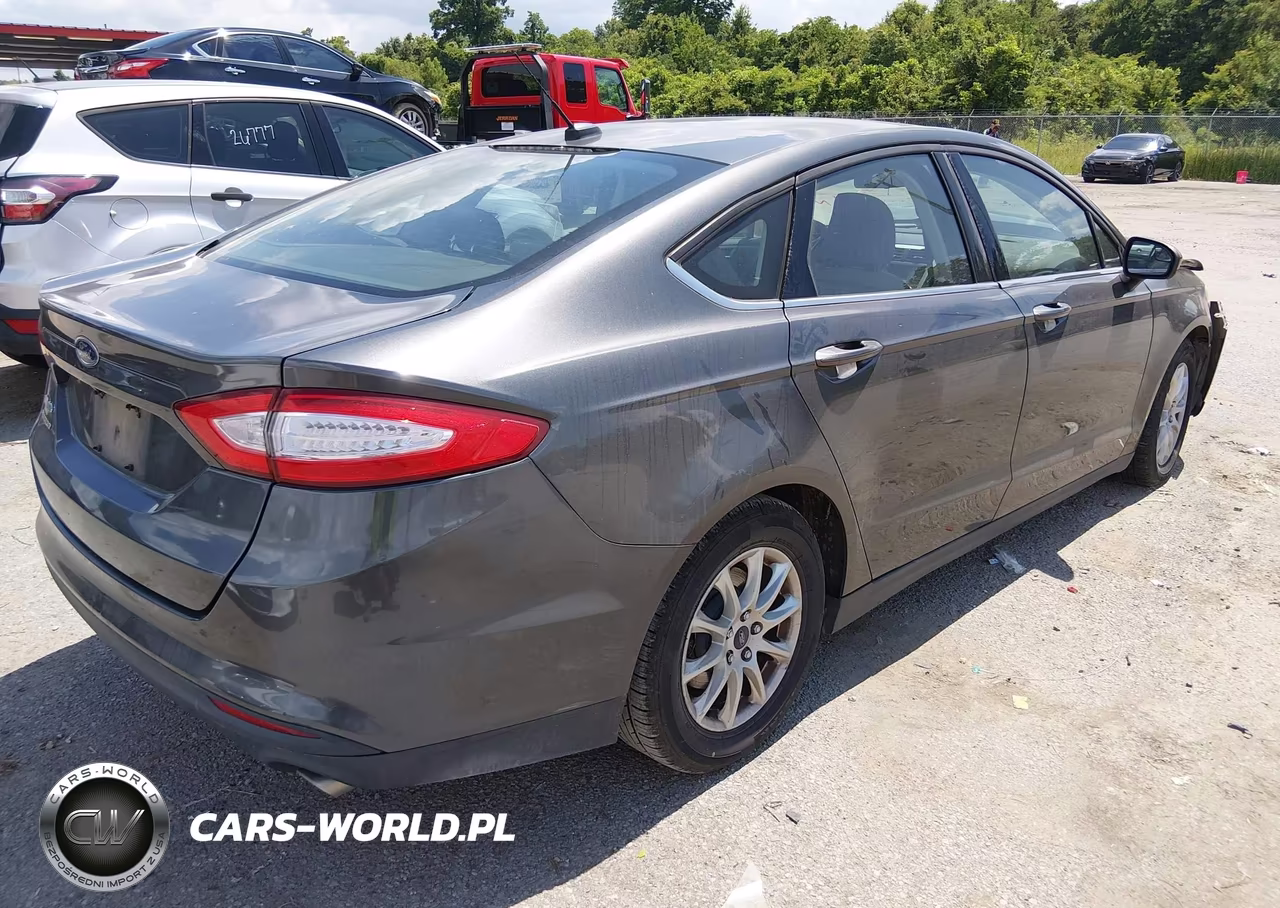 2016 Ford Fusion S VIN:3FA6P0G72GR297149 - 4