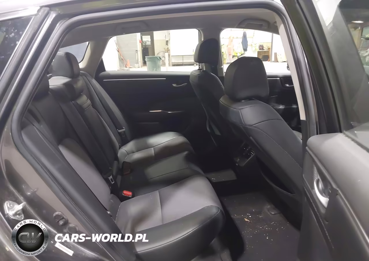 2018 Honda Clarity Plug-In Hybrid VIN:JHMZC5F10JC006553 - 8