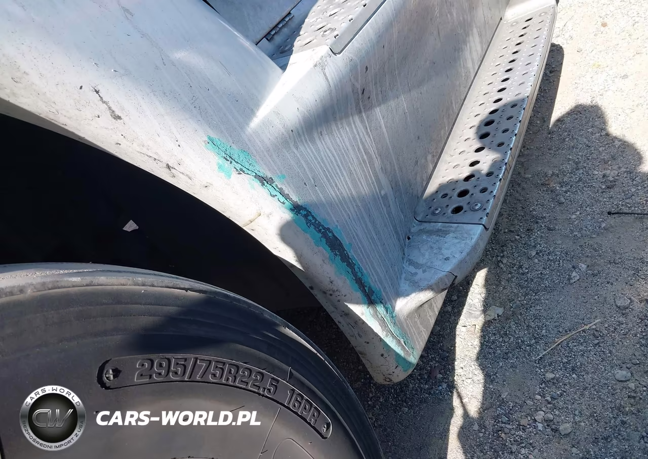 2018 Freightliner Cascadia 125 VIN:3AKNGLDR9JSJJ0103 - 25