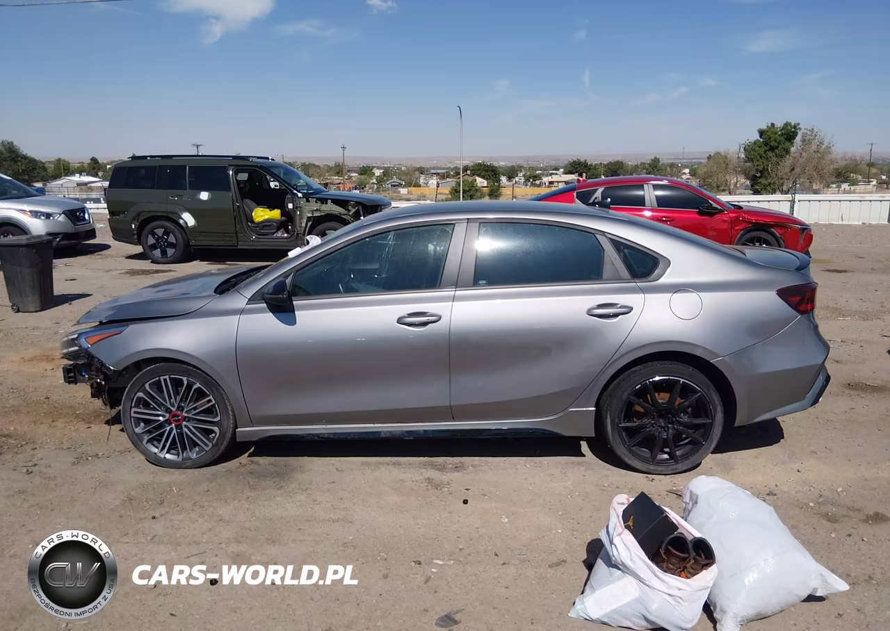 2024 Kia Forte Gt VIN:3KPF44AC2RE831017 - 15